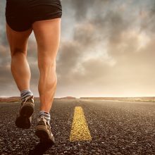 Comment un problème de dos peut-il être relié aux reins?